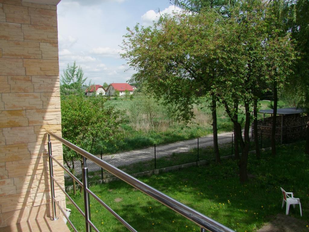 Warnenczyka 85A Bezplatny Parking, Faktura, Prywatna Lazienka, Klimatyzacja Rzeszow Bilik gambar